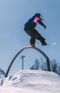Femme O'Neill Vestes De Ski|Vestes De Snowboard-FemmesVeste de ski asymétrique FWC'Play| Bleu Mix