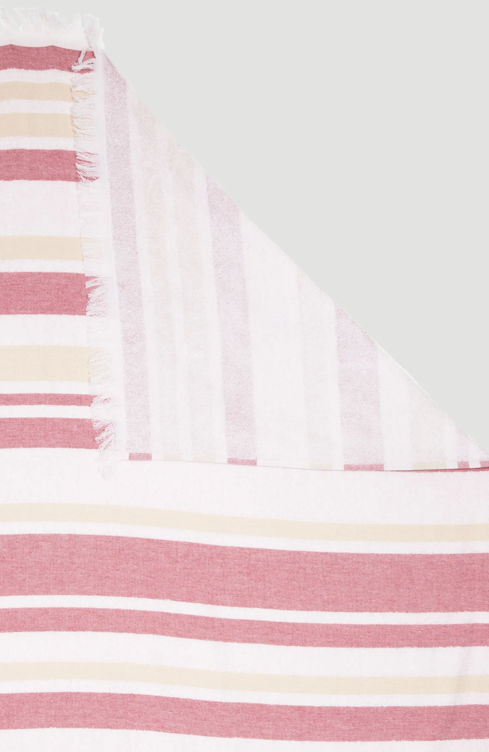 Femme O'Neill Ponchos & Serviettes|Ponchos & Serviettes-Serviette O'Riginals| Rouge Mix